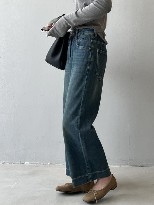 骨格ストレートワイドデニムパンツ