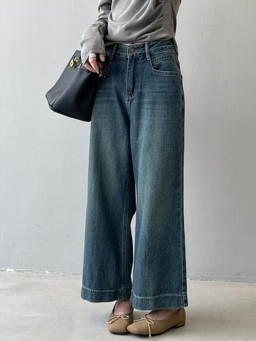 骨格ストレートワイドデニムパンツ