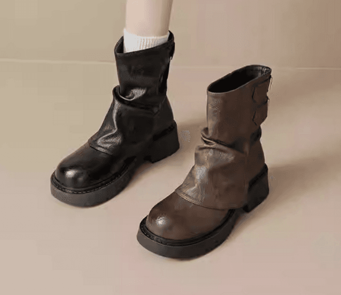 骨格ストレートバックベルト厚底ショートブーツ