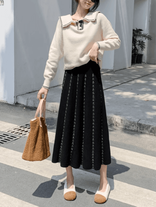 骨格ストレートニットフレアスカート