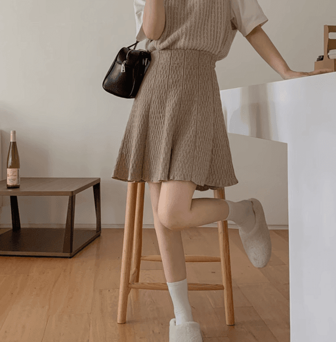 骨格ストレートミニフレアスカート