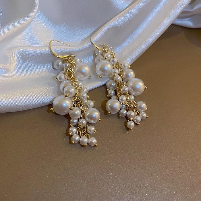 骨格ストレートランダムパールピアス