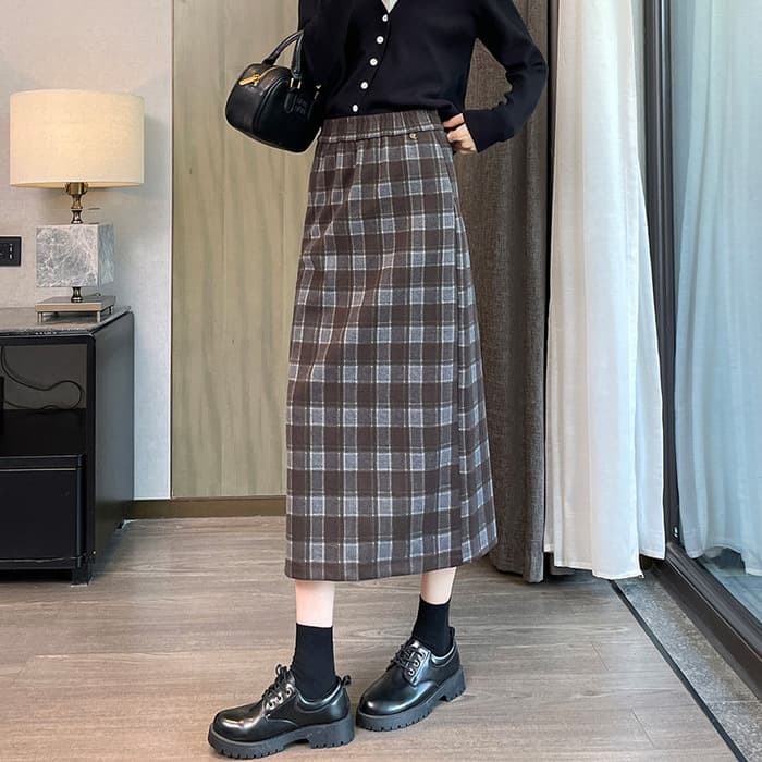 骨格ストレートバックススリットチェックIラインスカート