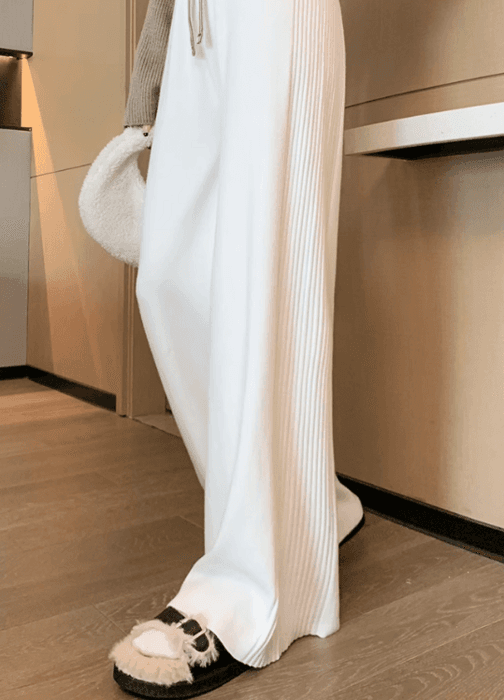 骨格ストレートサイドプリーツニットワイドパンツ