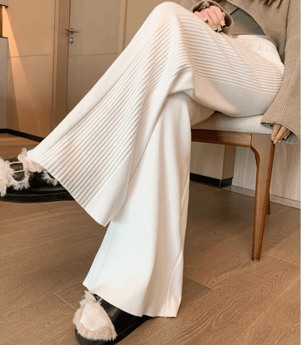 骨格ストレートサイドプリーツニットワイドパンツ