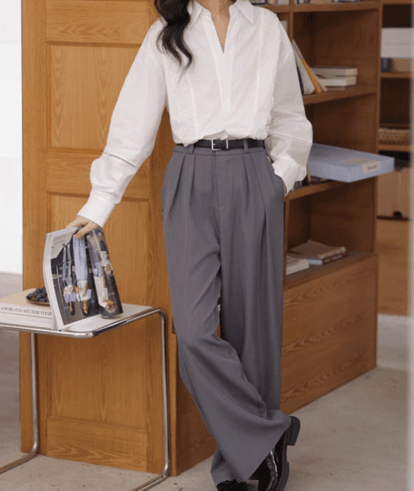 骨格ストレートスキッパーホワイトシャツトップス