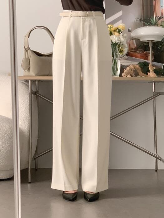 骨格ストレートセンタープレスカラースラックスパンツ