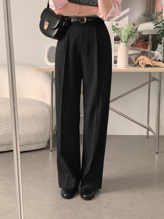 骨格ストレートセンタープレスカラースラックスパンツ