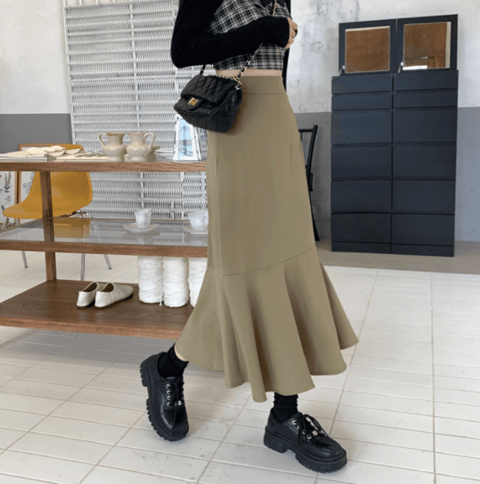 骨格ストレート裾切り替えマーメイドスカート