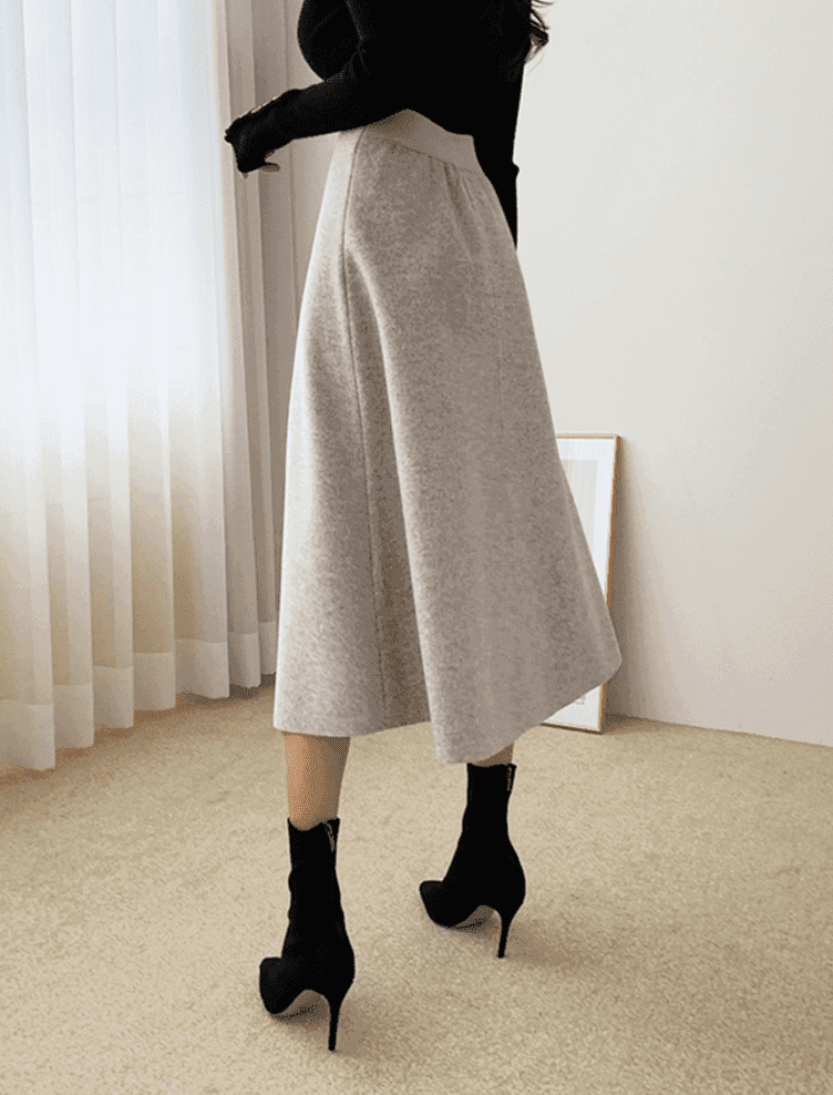 骨格ストレートAラインスカート