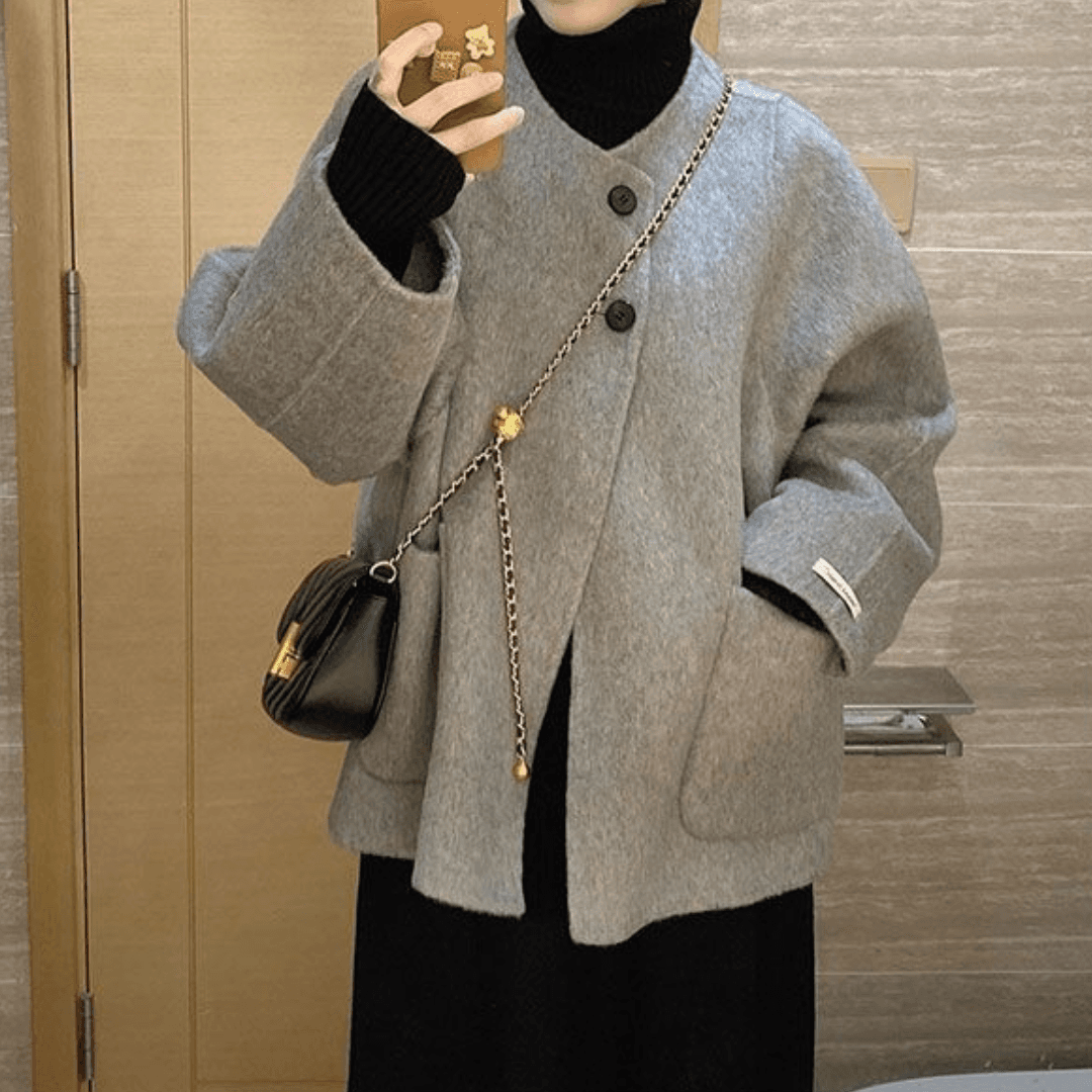 骨格ストレートノーカラージャケット