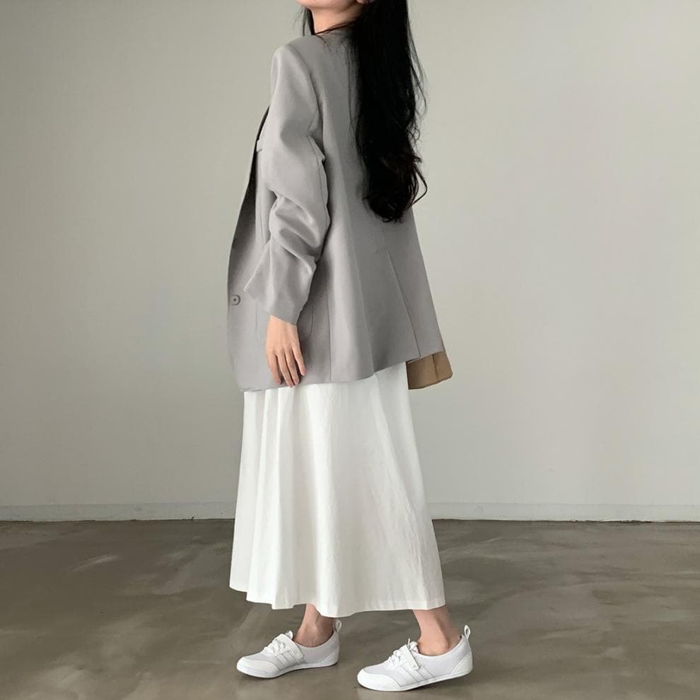 骨格ストレートノーカラージャケット