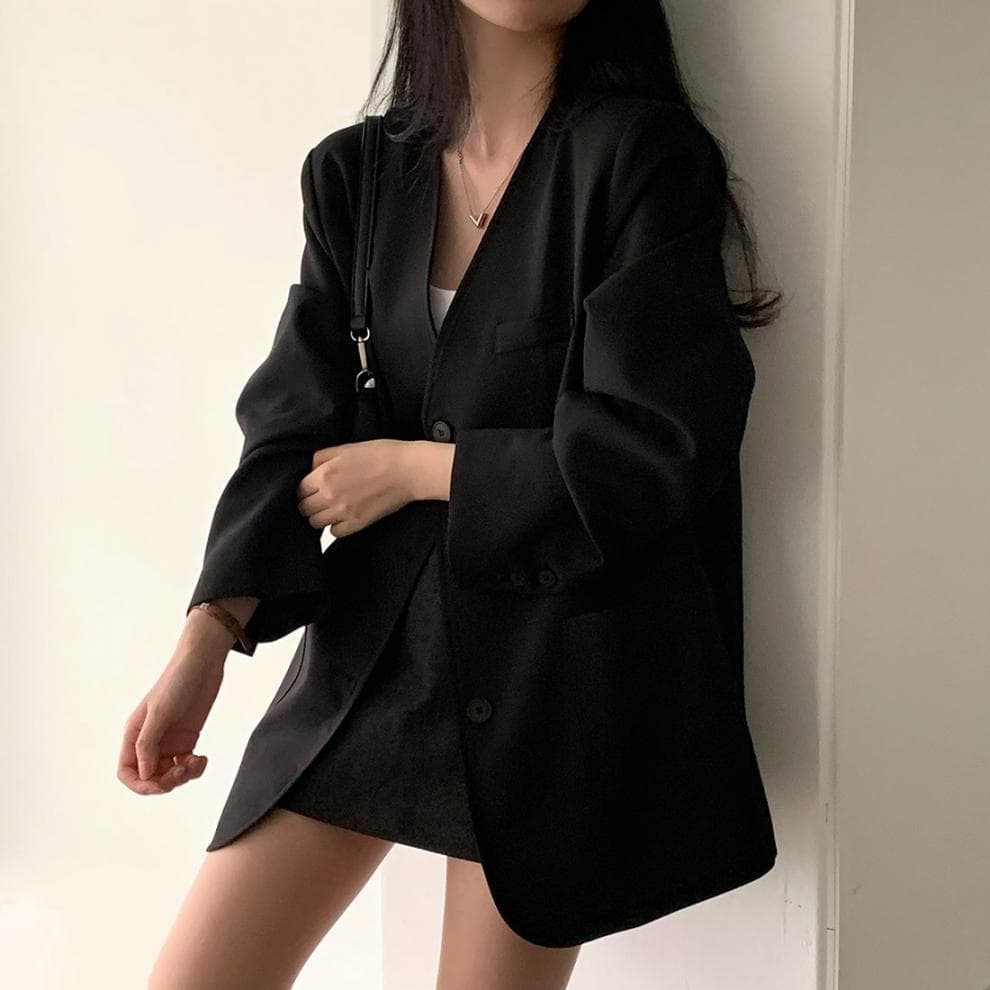 骨格ストレートノーカラージャケット