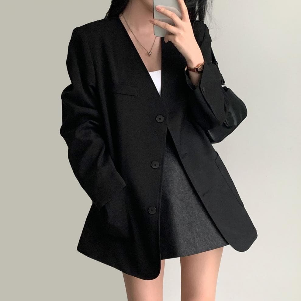 骨格ストレートノーカラージャケット