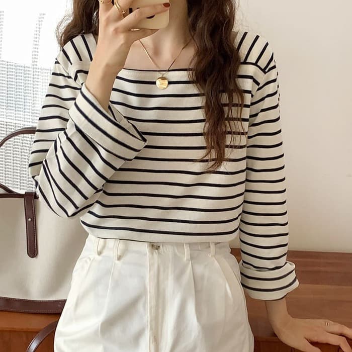 骨格ストレートスクエアネックボーダーTシャツトップス