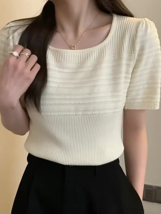 骨格ストレートラウンドネックパフスリーブTシャツトップス