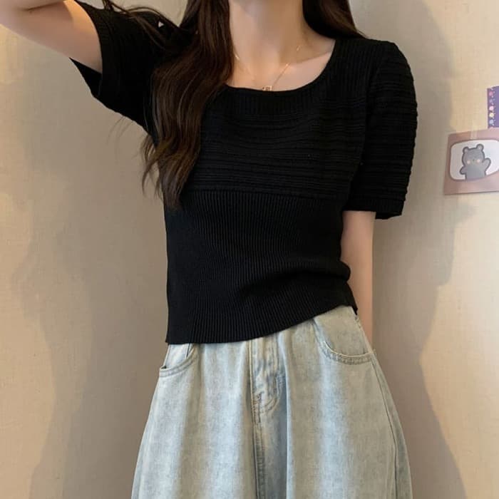 骨格ストレートラウンドネックパフスリーブTシャツトップス