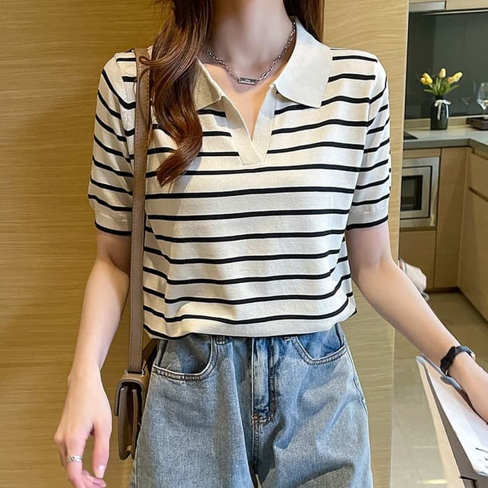 骨格ストレートキーネックボーダーTシャツトップス
