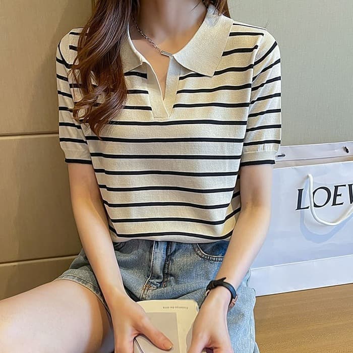 骨格ストレートキーネックボーダーTシャツトップス