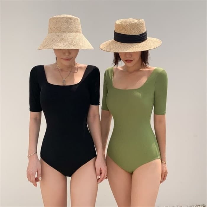 骨格ストレートスクエアネックワンピース水着